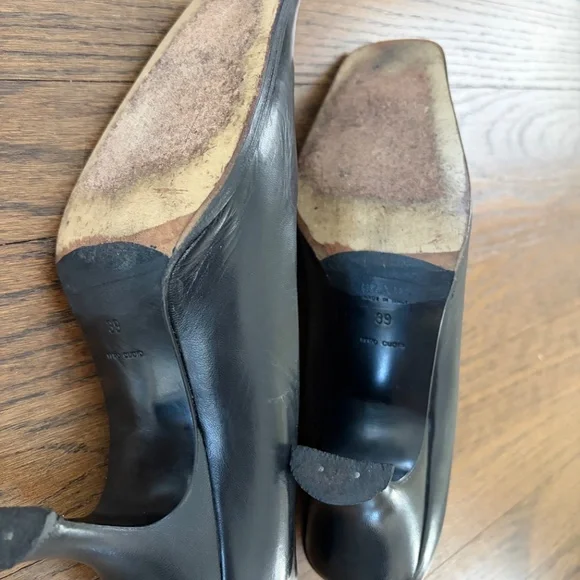 Prada black heel size 39 - Picture 3 of 3